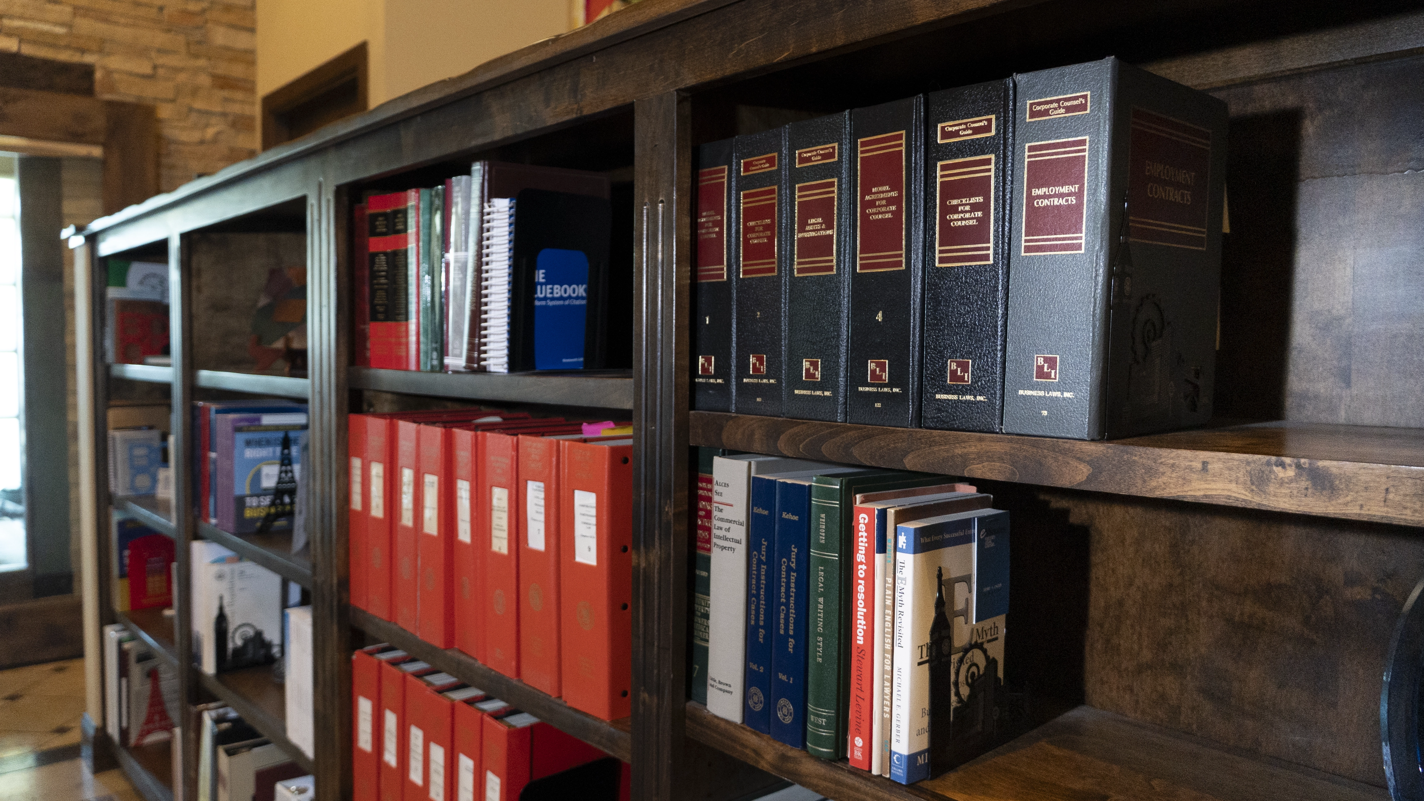 rjmlaw books